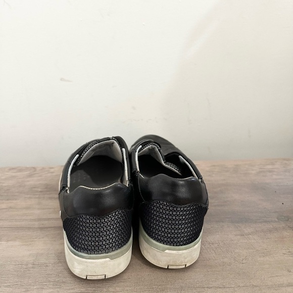 Kizik Womens Miami Slip On Shoe Size 8 Black Leather Hands Free Slip In Comfy - Picture 4 of 6